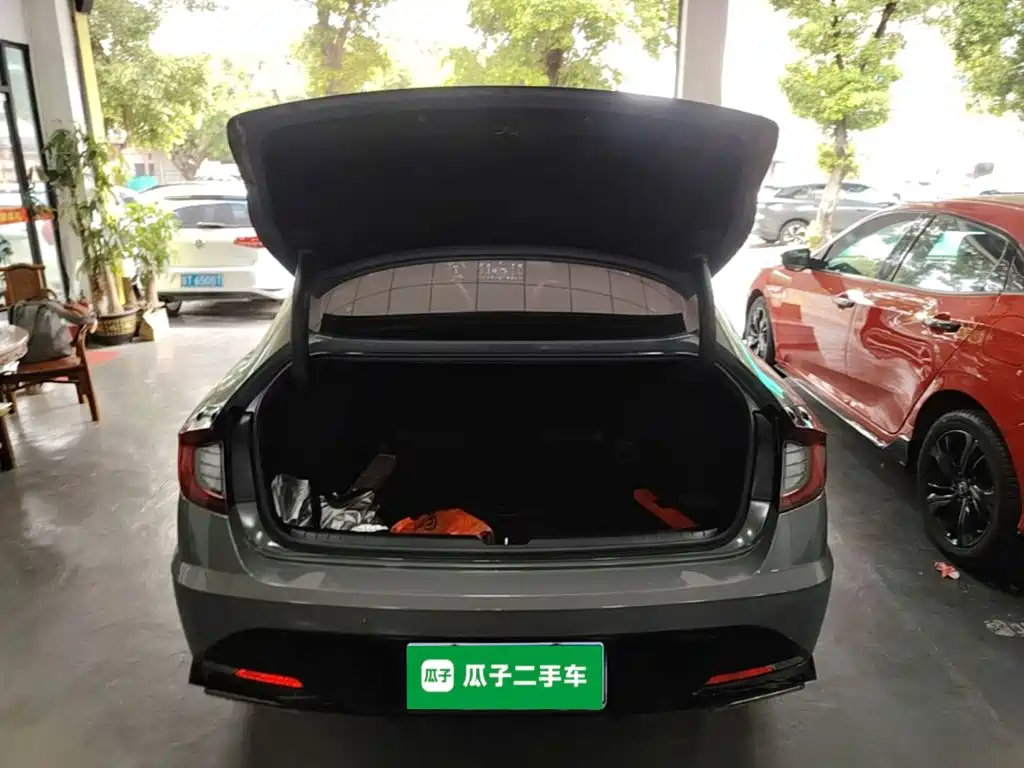 Hyundai Sonata 2020 — фото 19