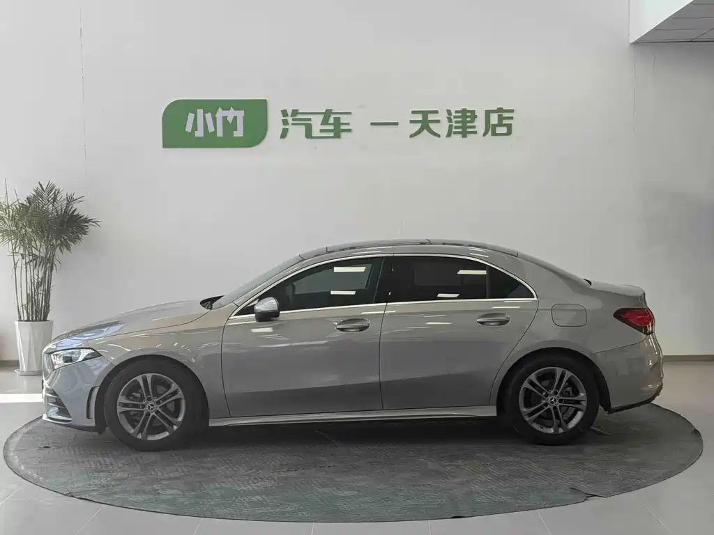 Mercedes-Benz A-Class 2022