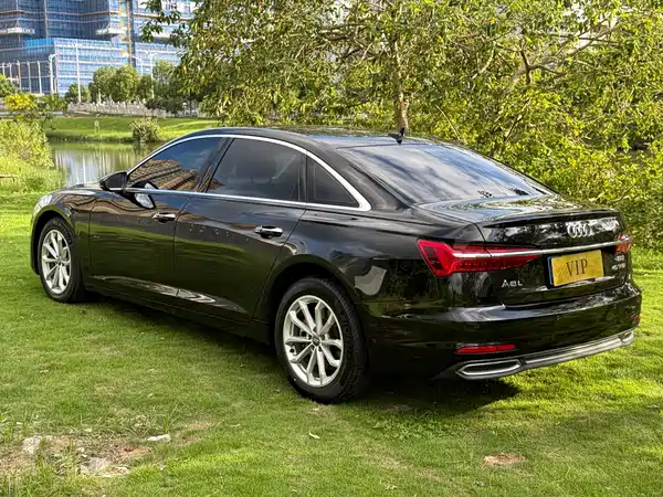 Audi A6L 2021