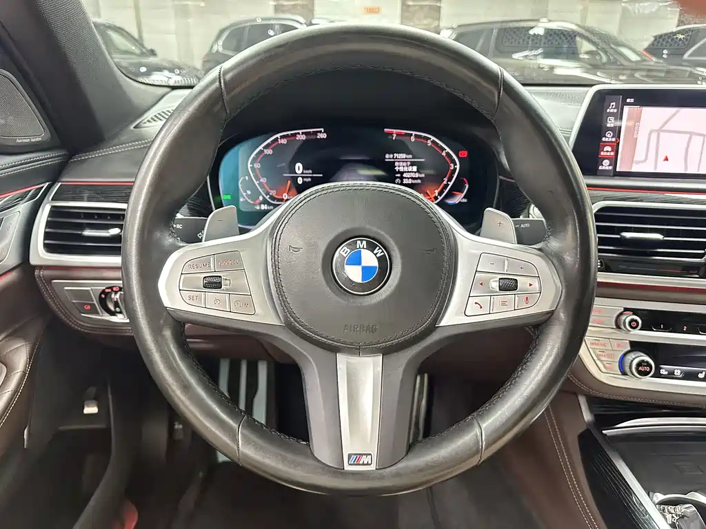 BMW 7 Series 2022 — фото 18