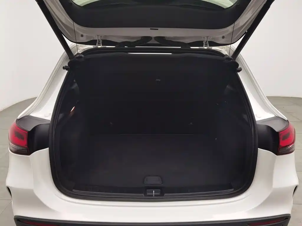 Mercedes-Benz GLA 2022 — фото 16