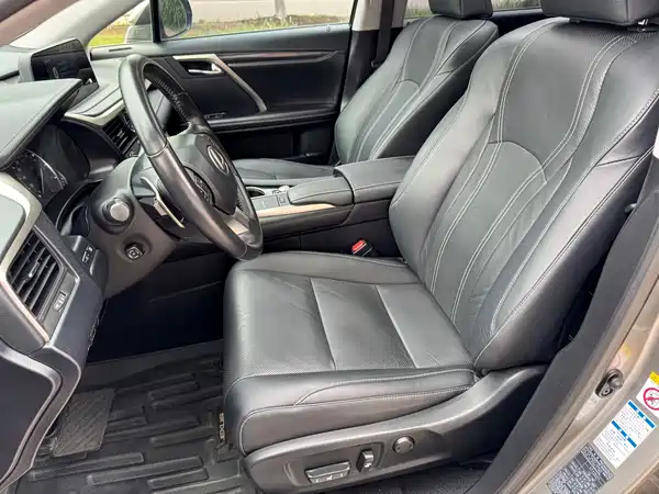 Lexus RX 2019