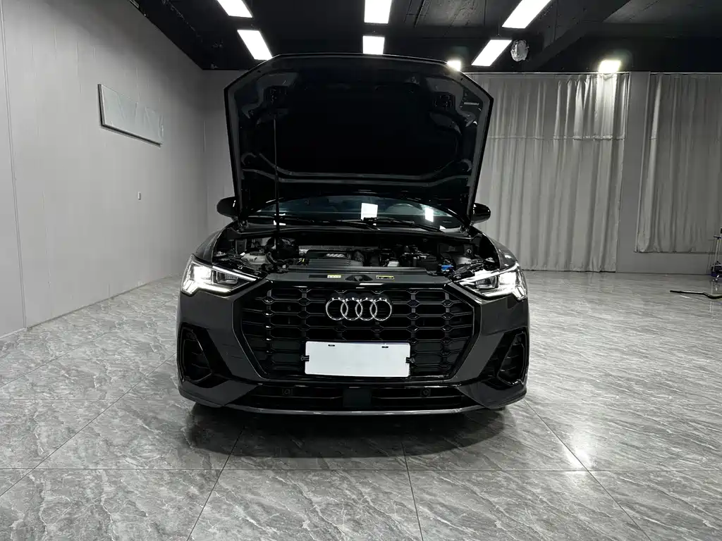 Audi Q3 2022 — фото 9