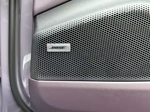 Porsche Macan New Energy 2025