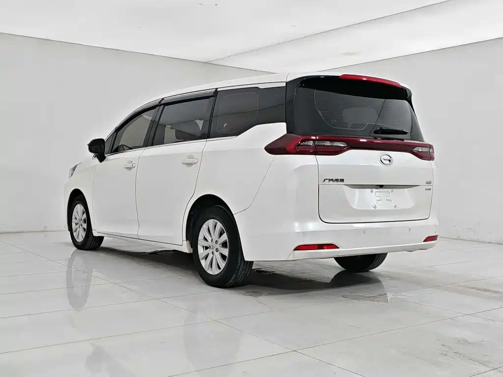 GAC Trumpchi M6 2020 — фото 6