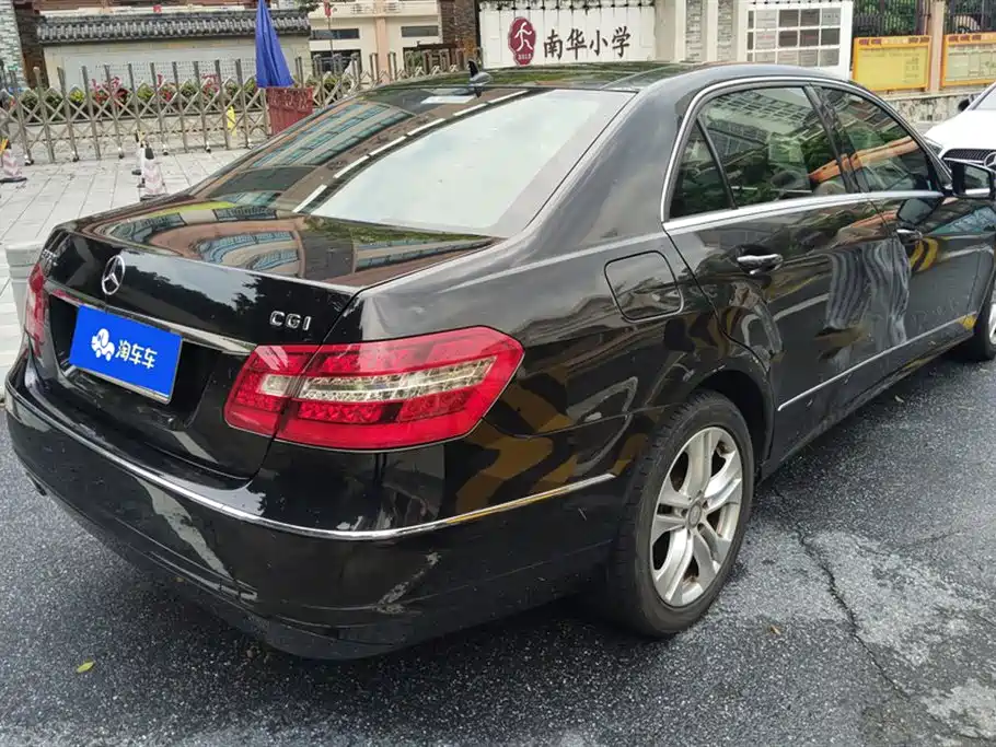 Mercedes-Benz E-Class 2012