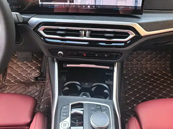 BMW 3 Series 2024