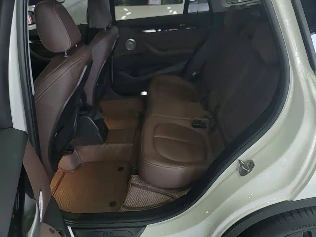 BMW X1 2021 — фото 16