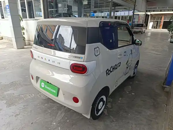 Wuling Hongguang MINIEV 2025
