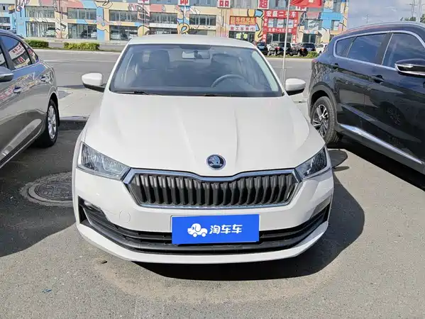 Skoda Rapid 2021