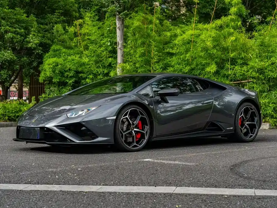 Lamborghini Huracan 2021 — фото 1