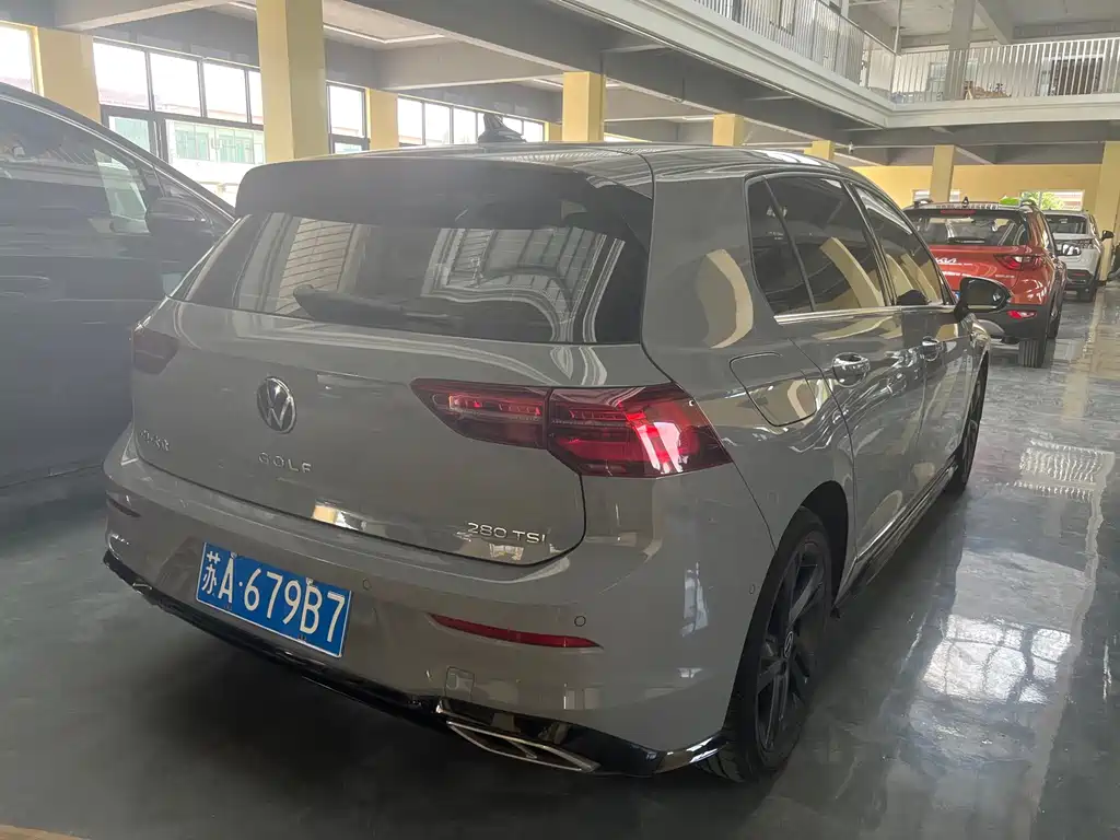 Volkswagen Golf 2022