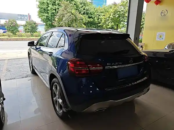 Mercedes-Benz GLA 2018