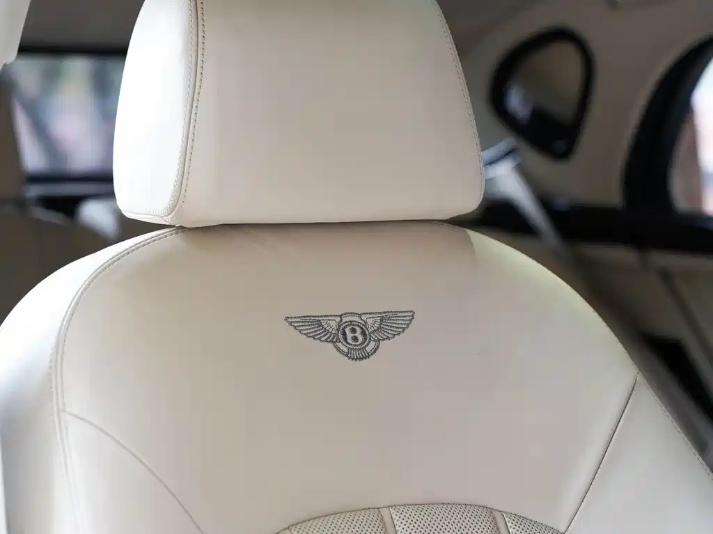 Bentley Mulsanne 2013 — фото 15