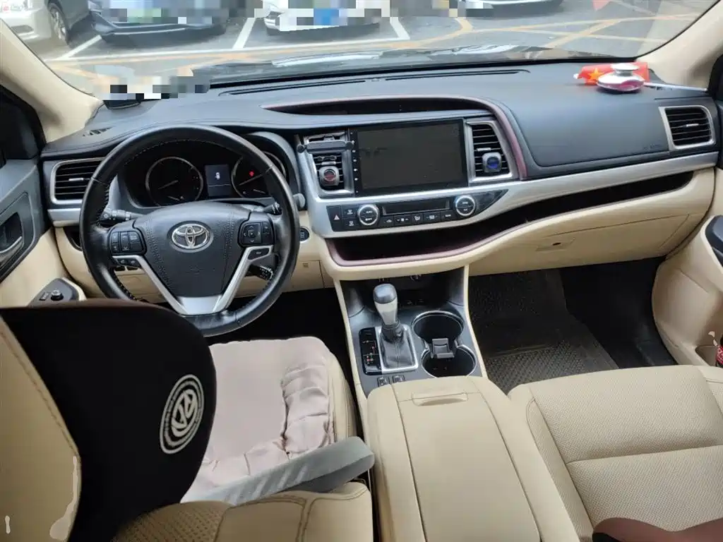 Toyota Highlander 2016 — фото 13