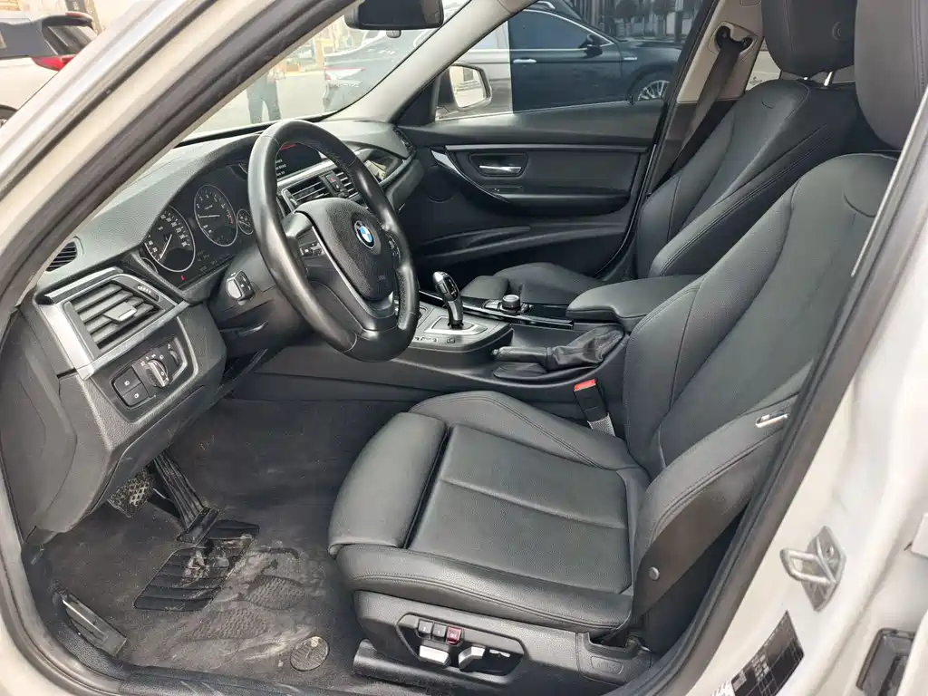 BMW 3 Series 2018