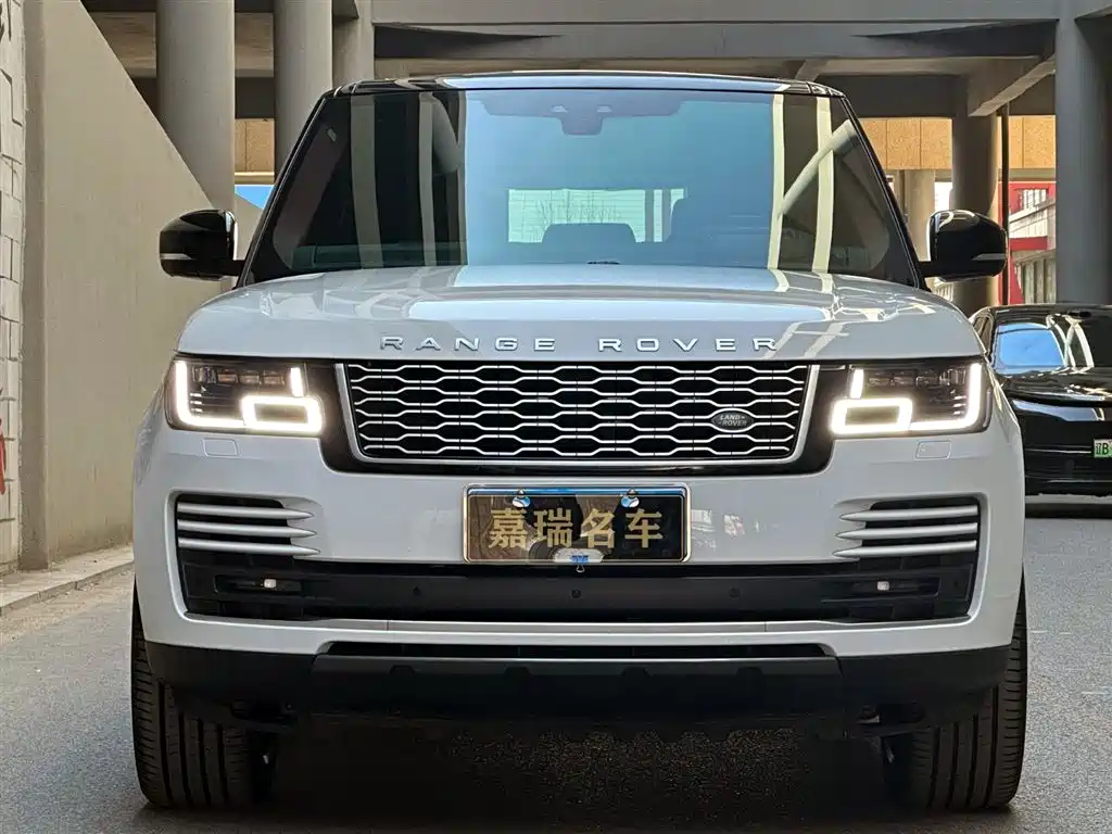 Land Rover Range Rover 2020 — фото 2