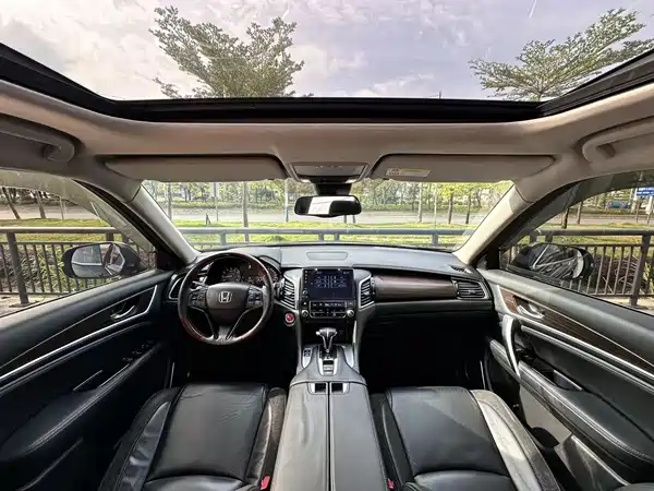 Honda Avancier 2017