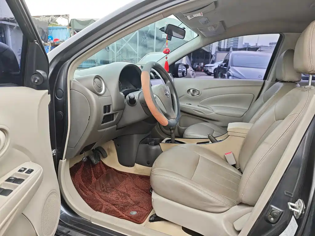 Nissan Sunny 2016 — фото 9