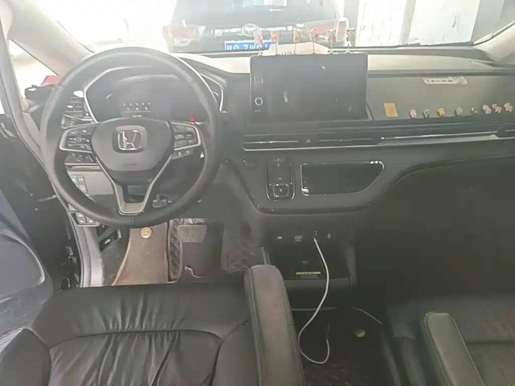 Honda Odyssey 2023 — фото 13