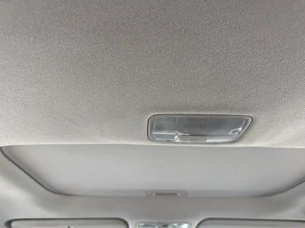 Hyundai Elantra 2016 — фото 13