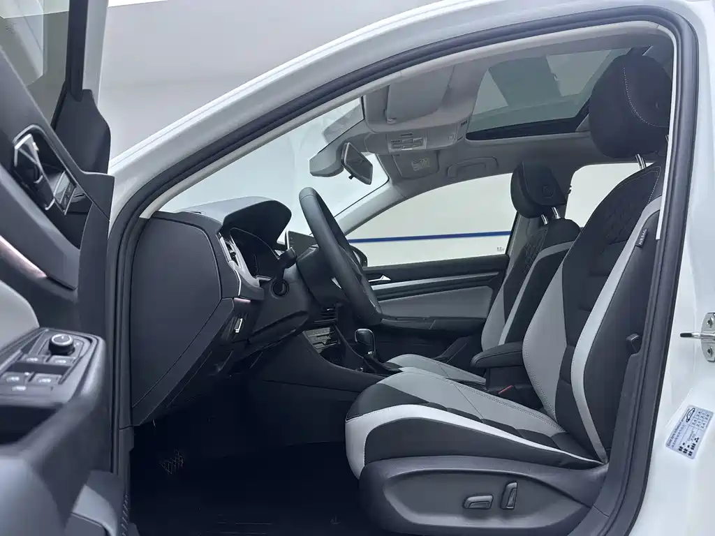 Volkswagen Bora 2022