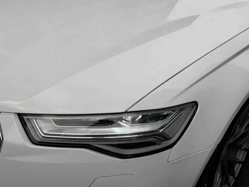 Audi A6 2018 — фото 23