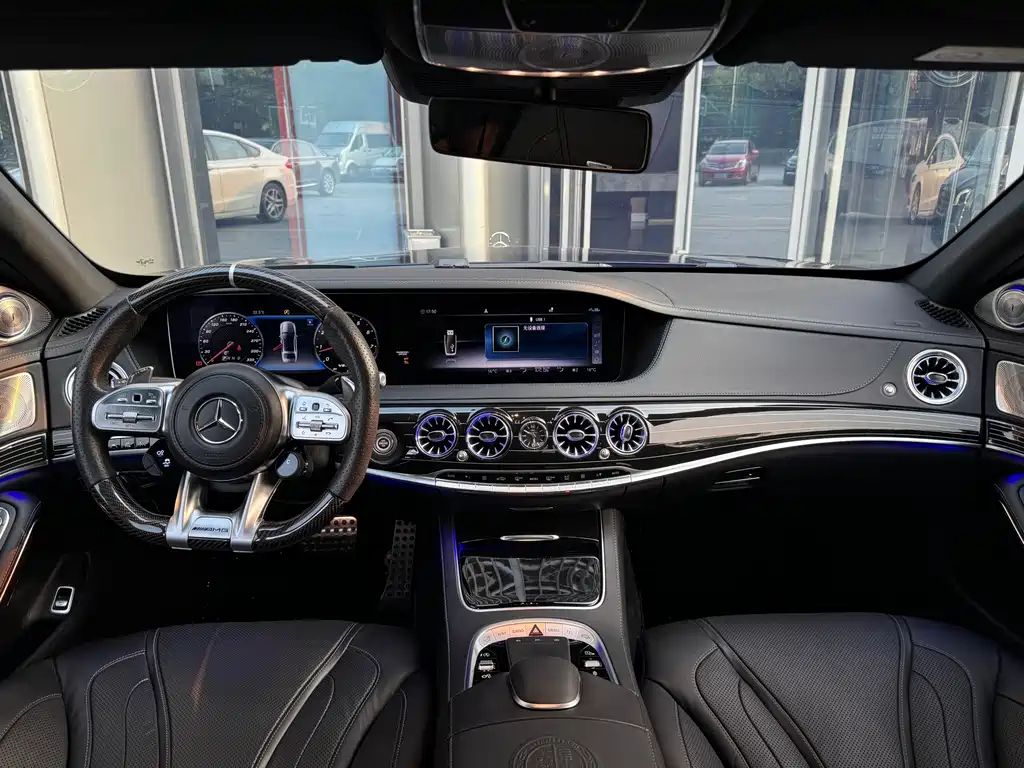 Mercedes-Benz S-Class AMG 2018 — фото 12