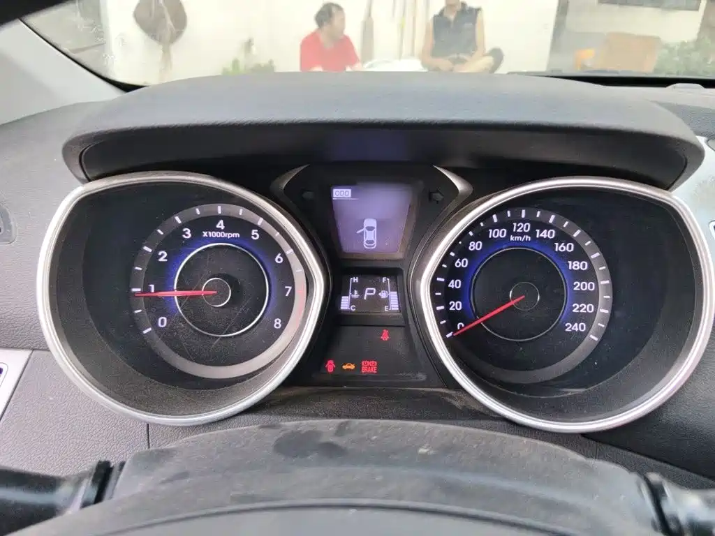 Hyundai Elantra 2016