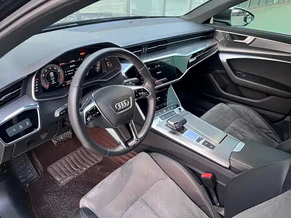 Audi A6L 2020