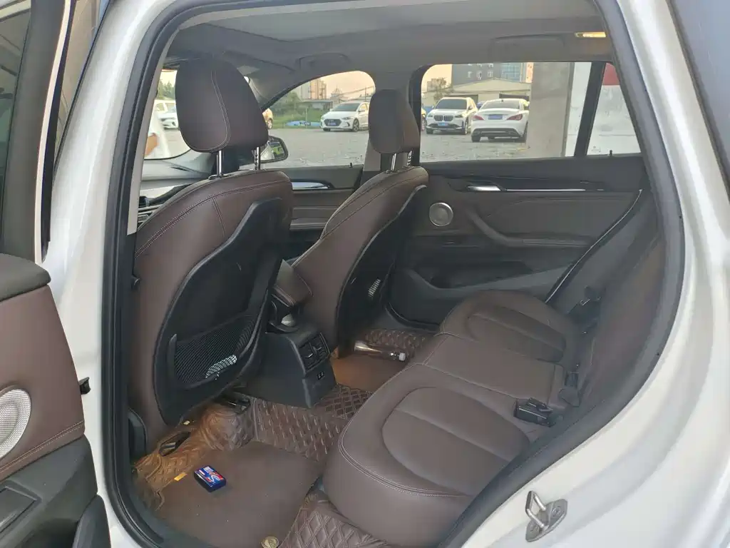 BMW X1 2022 — фото 10