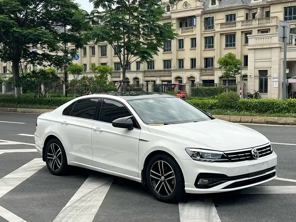 Volkswagen Lamando 2021