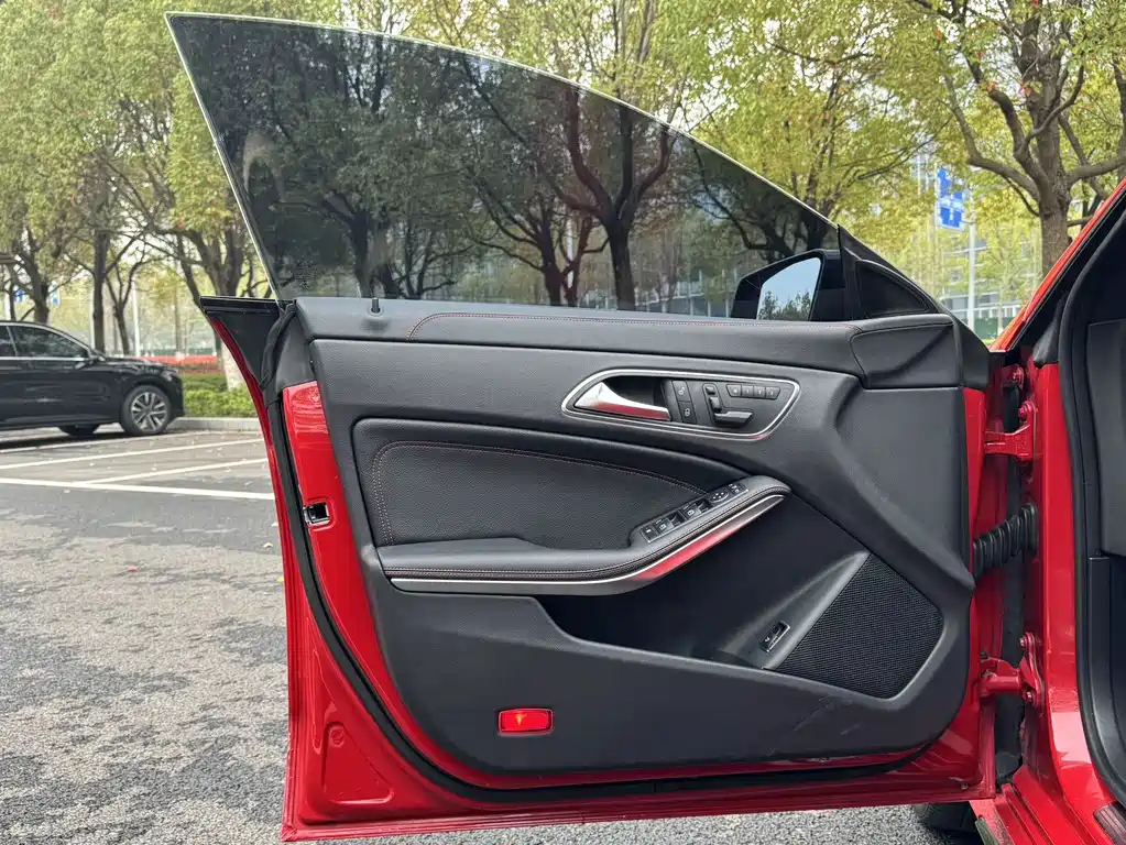 Mercedes-Benz CLA AMG 2014 — фото 11