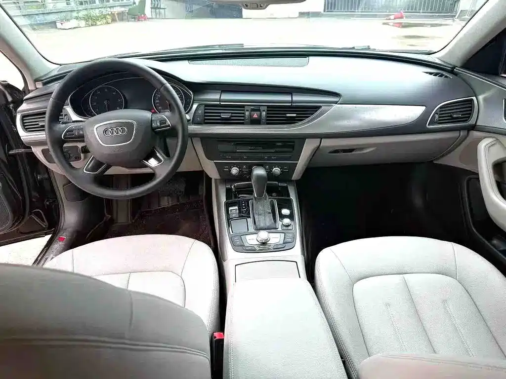 Audi A6L 2016