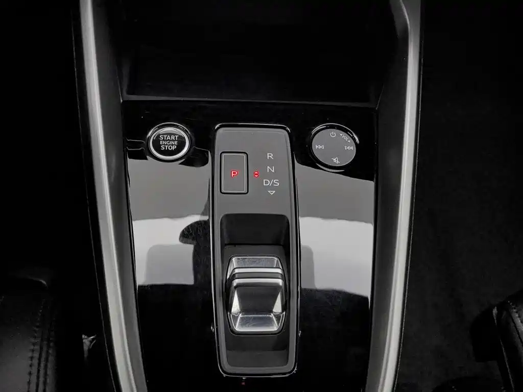 Audi A3 2022 — фото 13