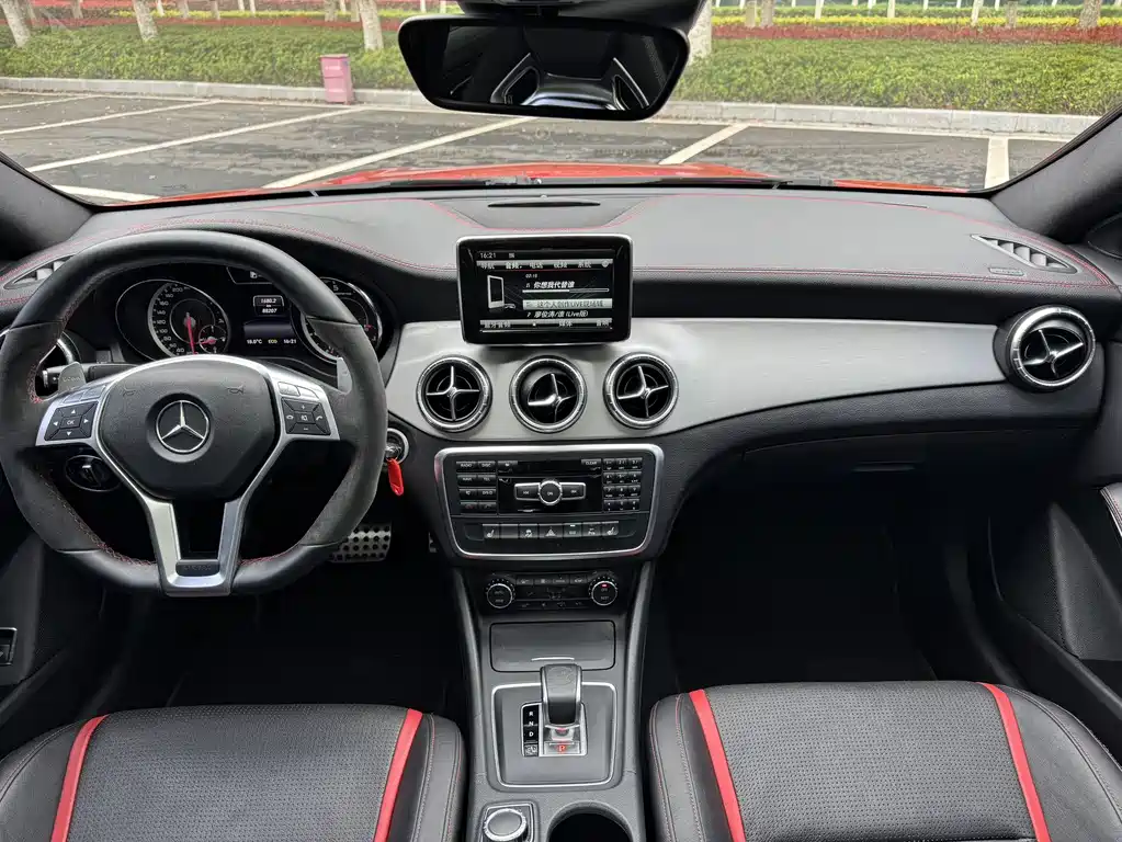 Mercedes-Benz CLA AMG 2014 — фото 7