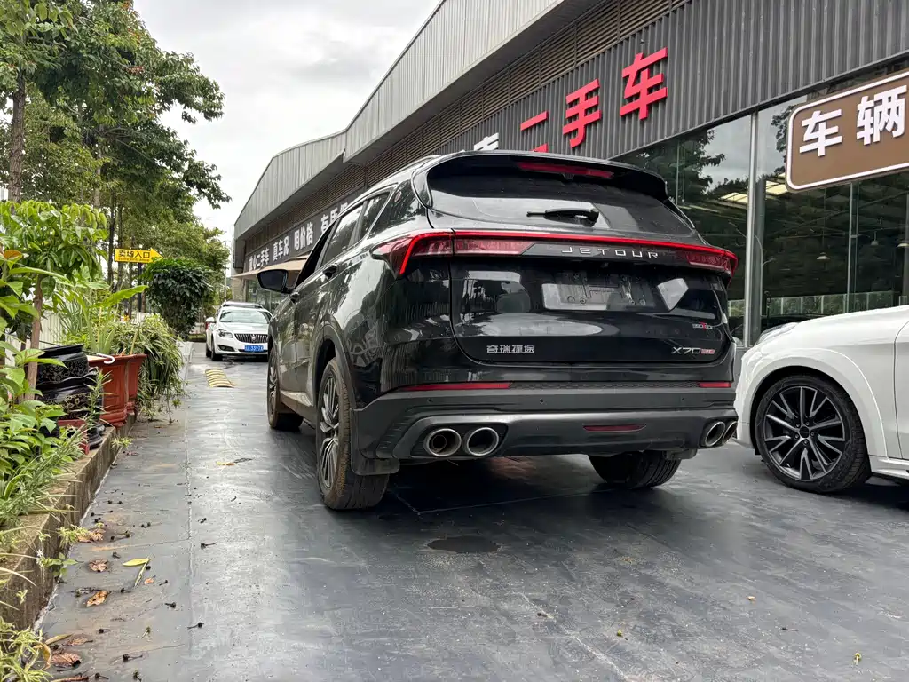 Jetour X70 PLUS 2023 — фото 13