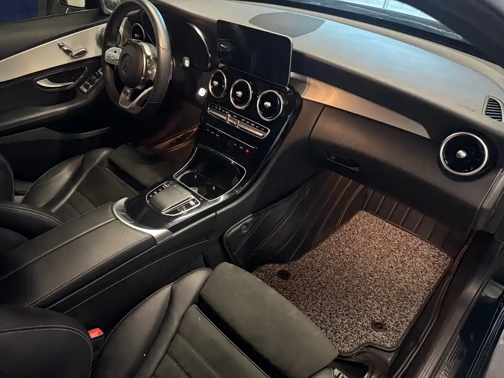 Mercedes-Benz C-Class 2020 — фото 12