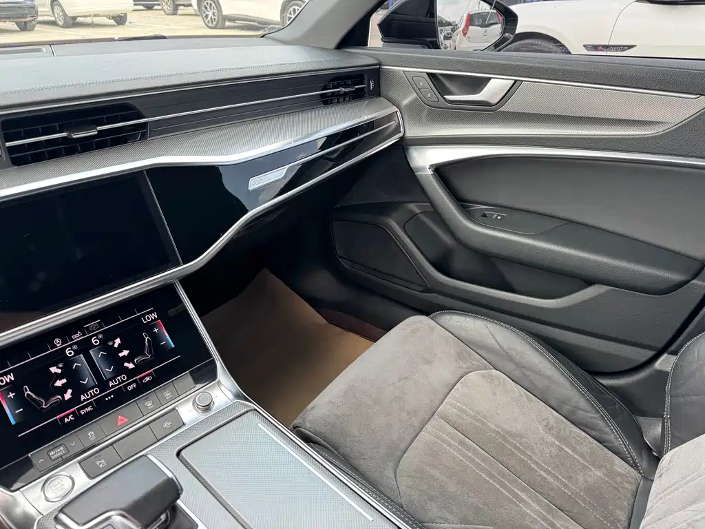 Audi A6L 2020 — фото 11