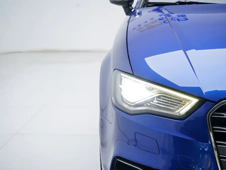Audi S3 2017 — фото 20
