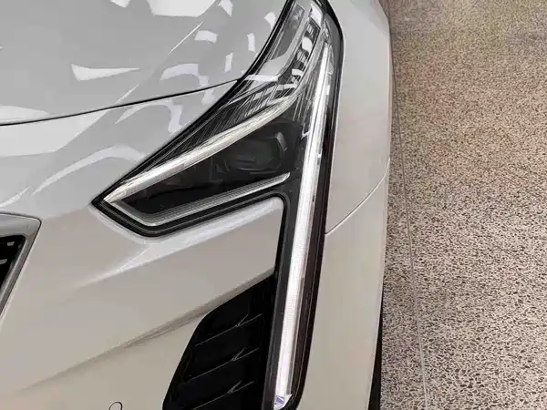 Cadillac CT6 2021