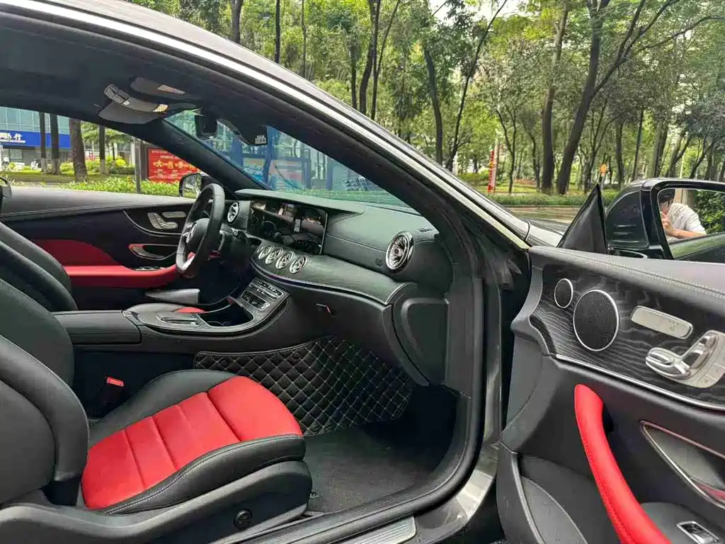Mercedes-Benz E-Class 2023 — фото 8