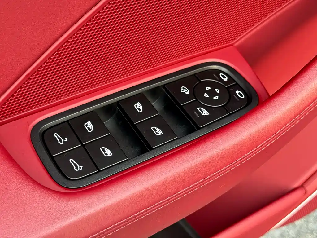 Porsche Panamera 2023 — фото 13
