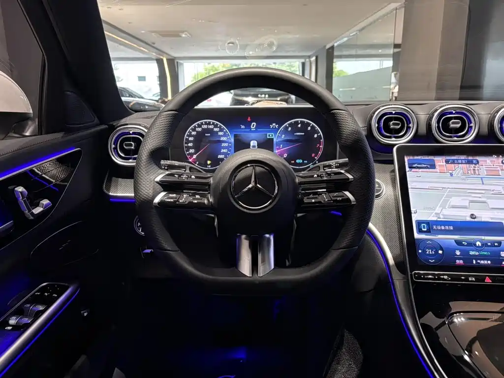 Mercedes-Benz C-Class 2022 — фото 20
