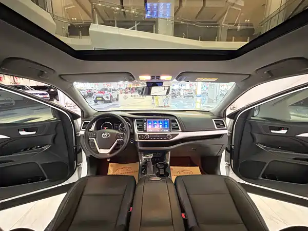 Toyota Highlander 2018