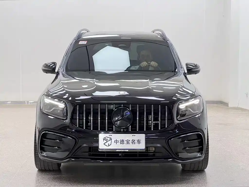 Mercedes-Benz GLB AMG 2024 — фото 2