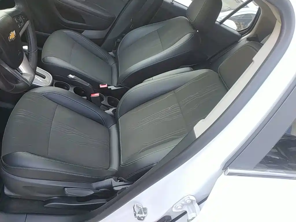 Chevrolet Trax 2016 — фото 15