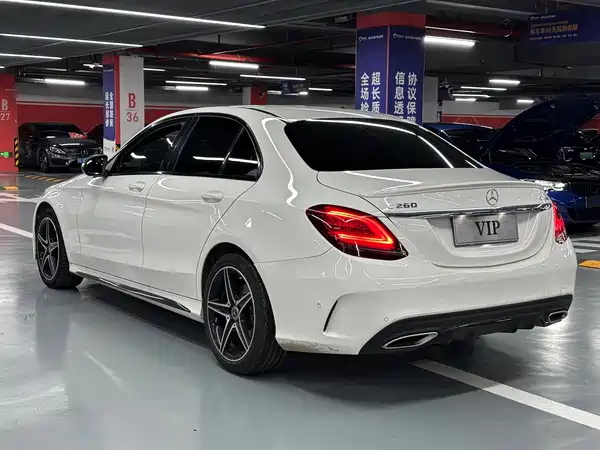 Mercedes-Benz C-Class 2020