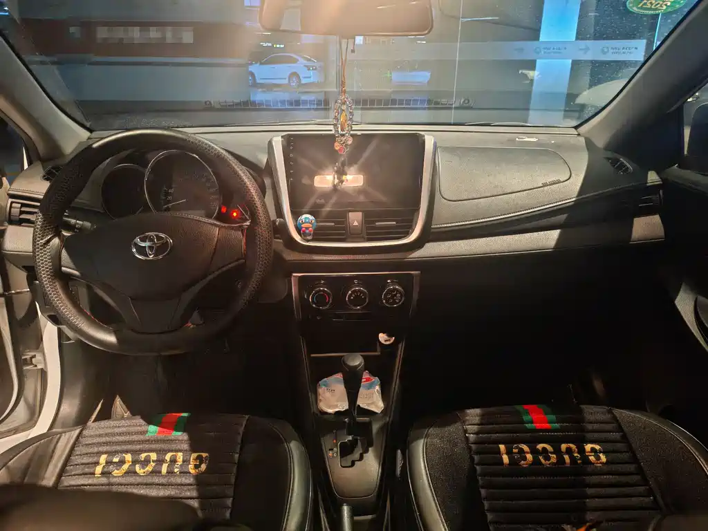 Toyota Yaris L 2019 — фото 25