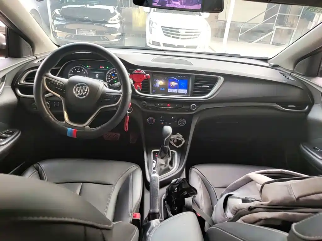 Buick Excelle 2019 — фото 10